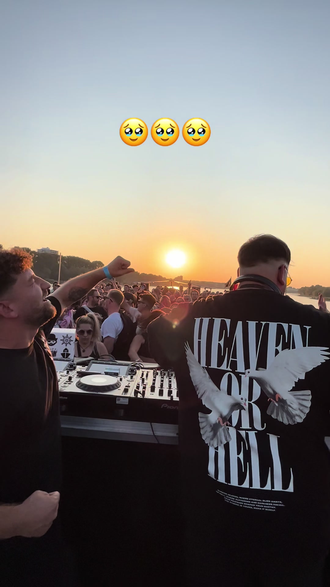@Techno Dampfer