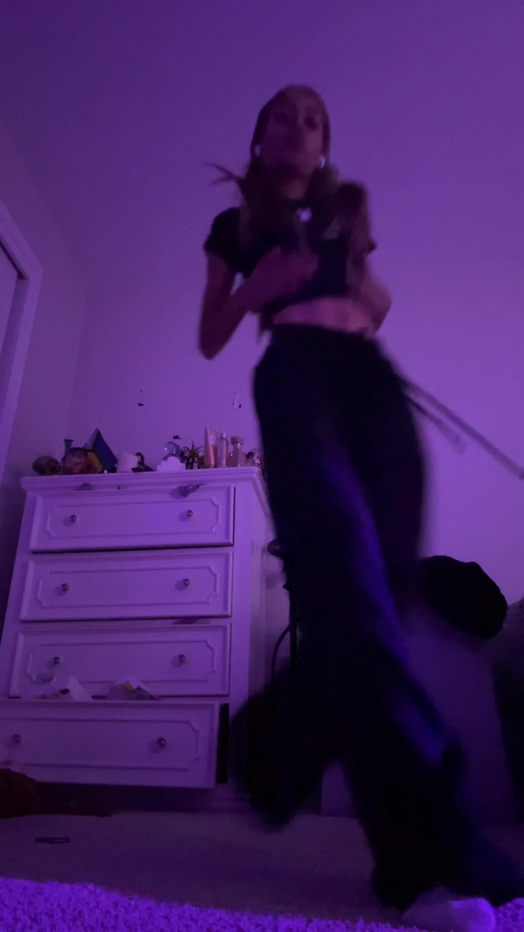 @nosmilingnini