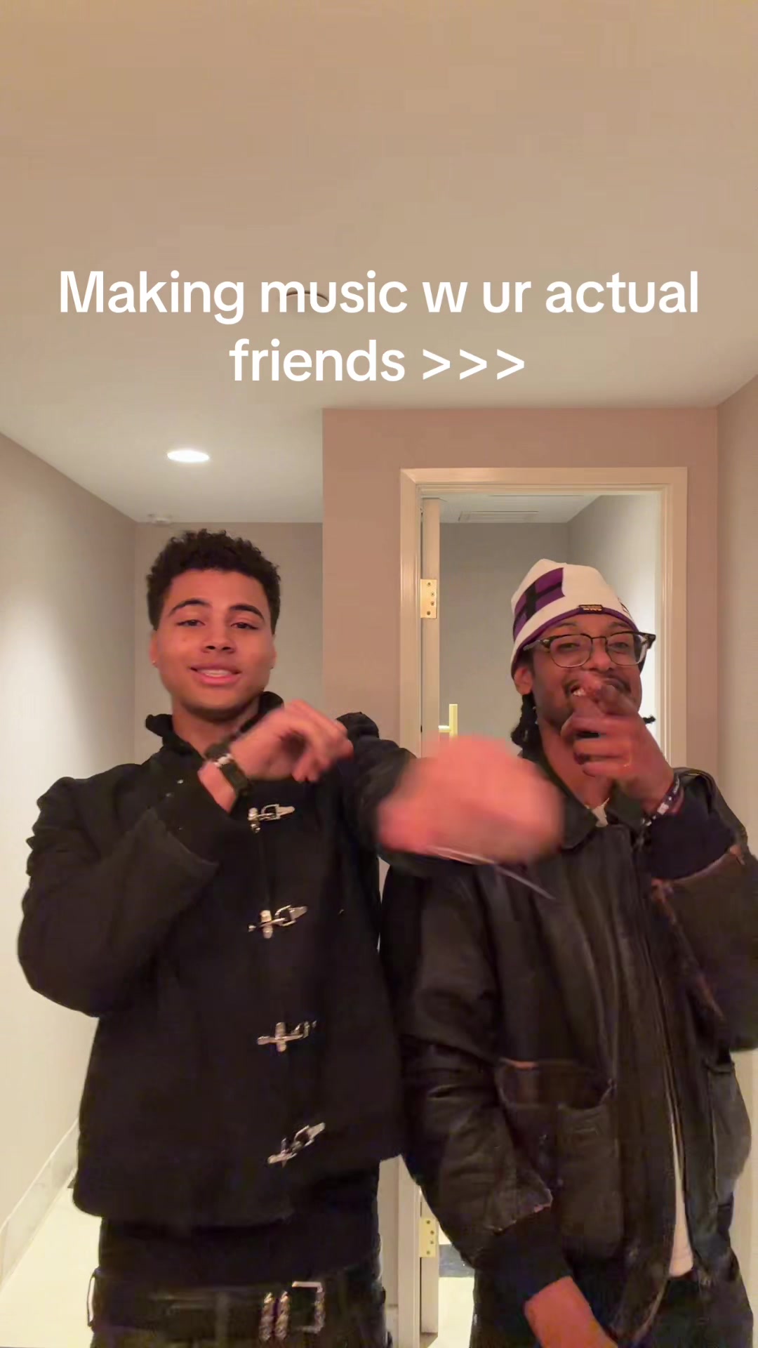 @24kGoldn