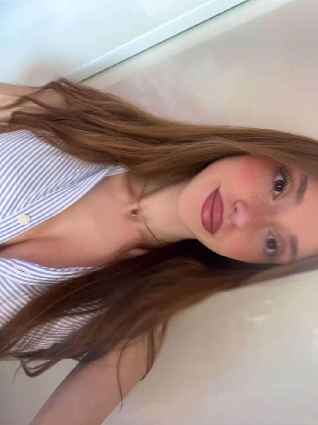 @anna