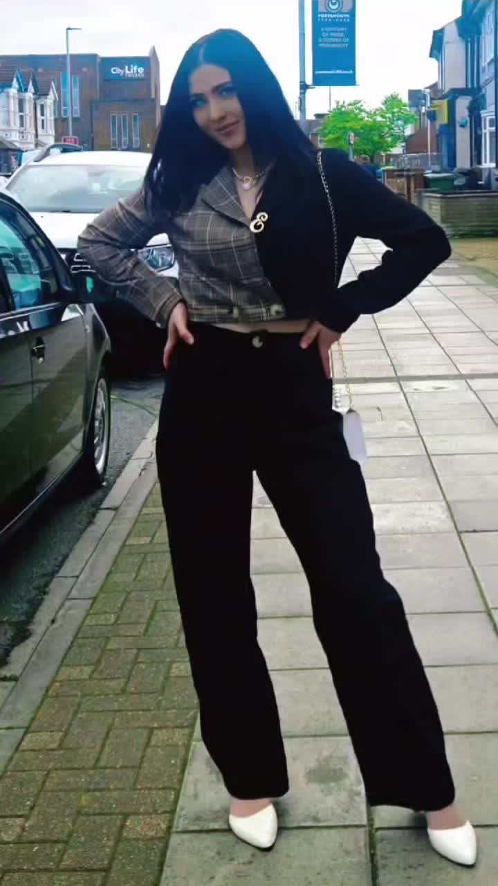 @codauelena835