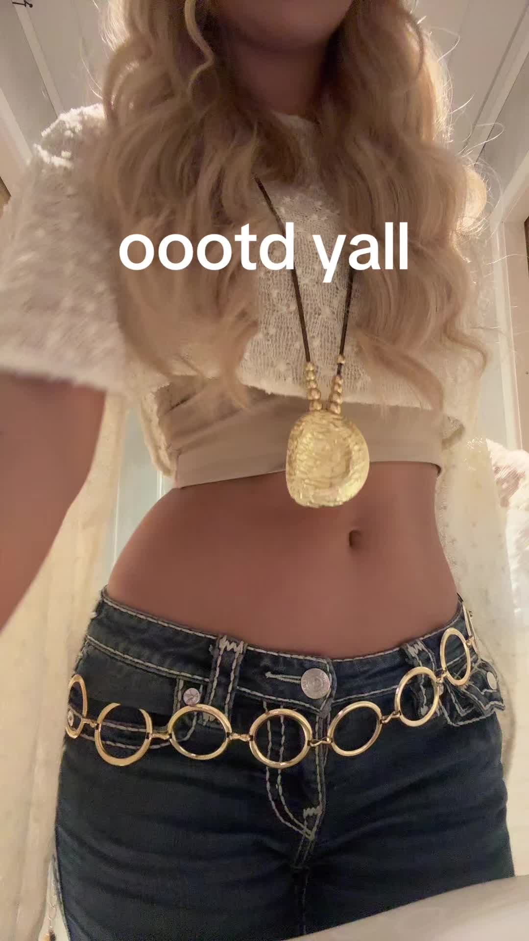 @mia-rae🍒