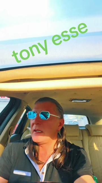 @tony esse