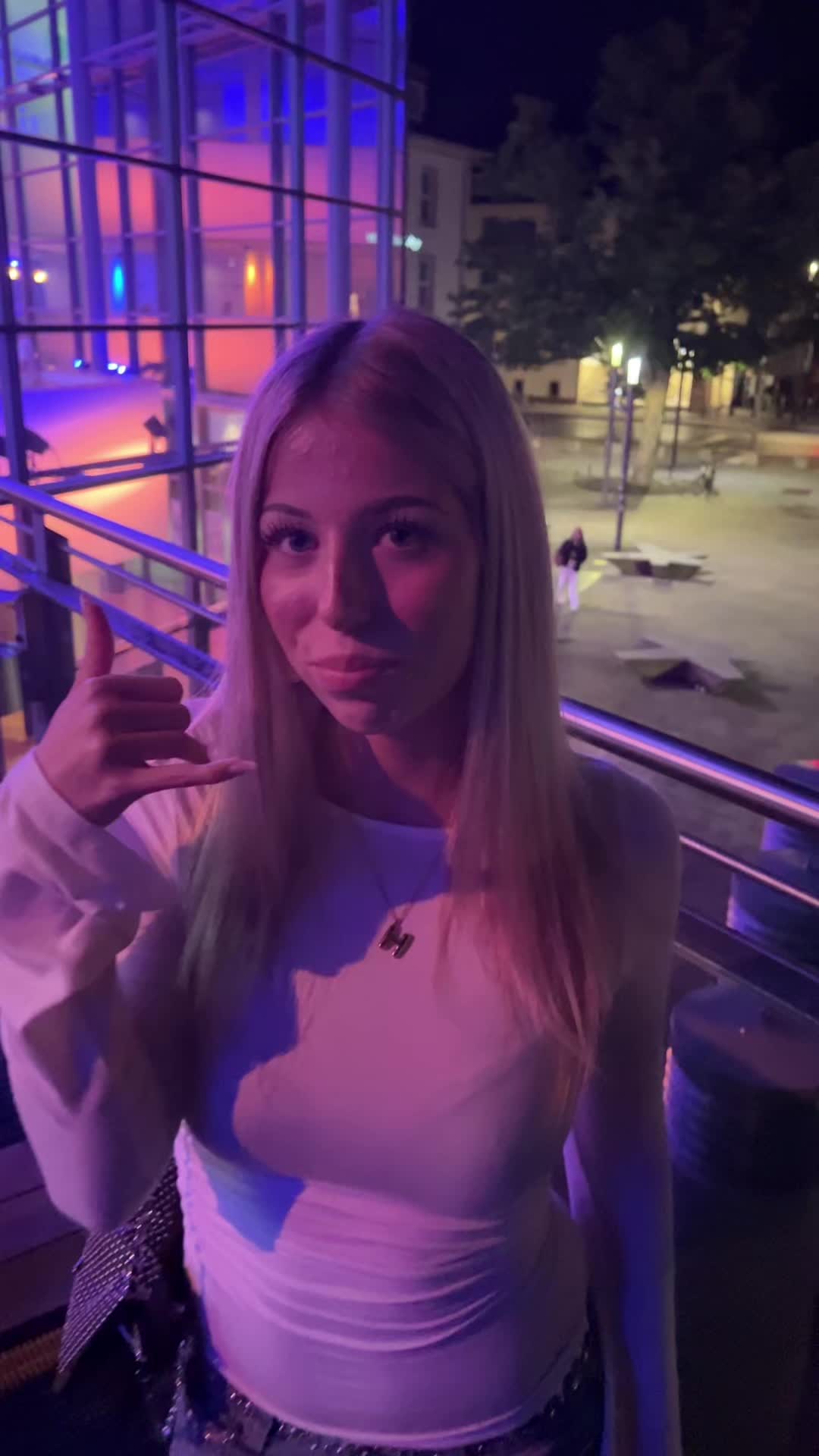 @Helena🦩