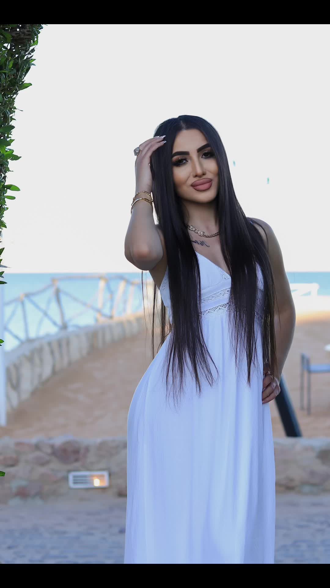 @𝐤𝐫𝐢𝐬𝐭𝐢𝐧𝐚 👑