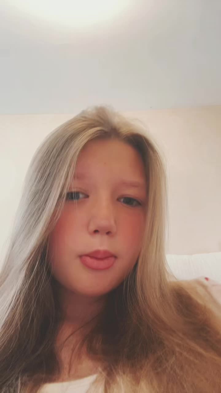 @lolamann0