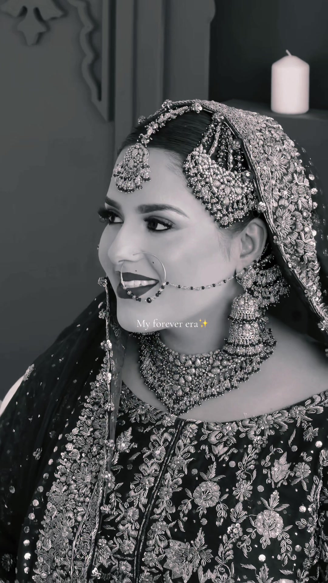 @Female Photographer