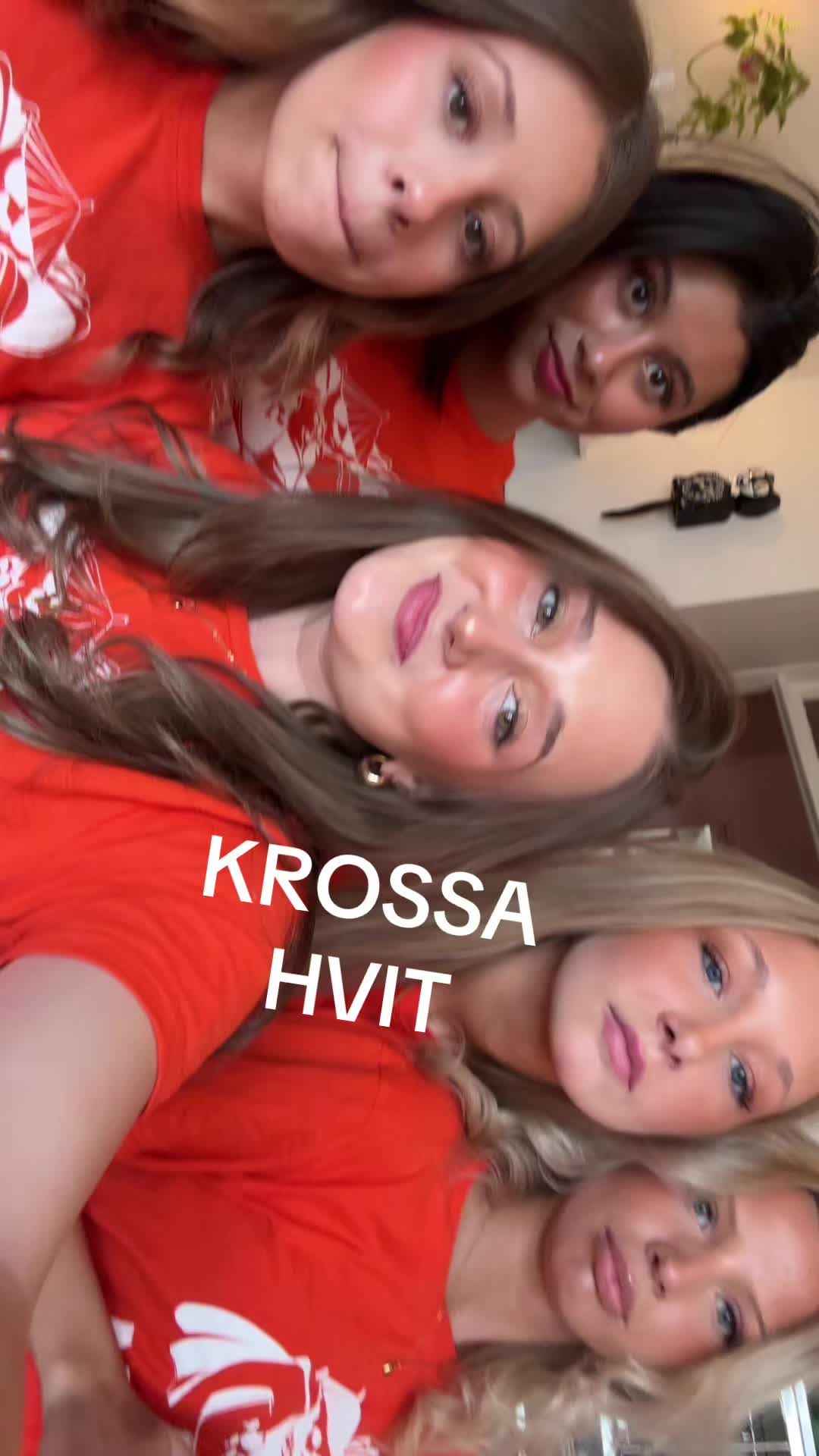 @nicoleoborn