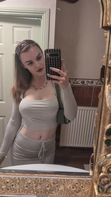 @Tilly 🦊