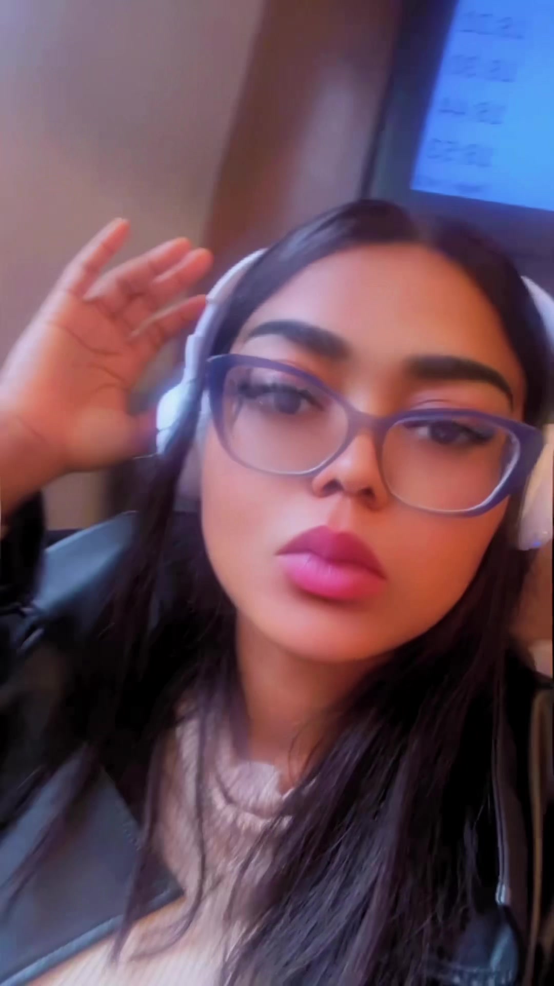 @shanvibes2