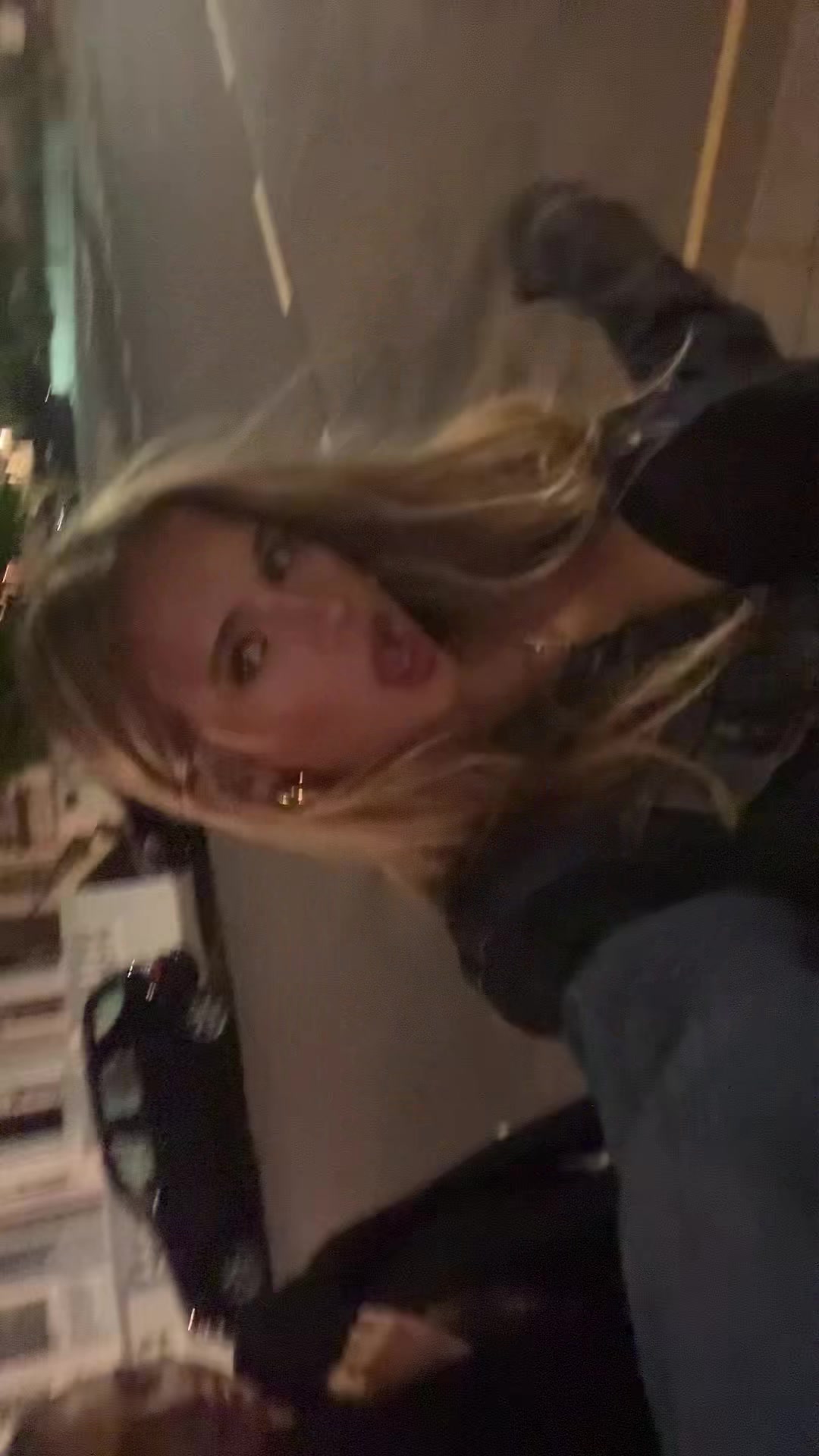 @stellbellbluee