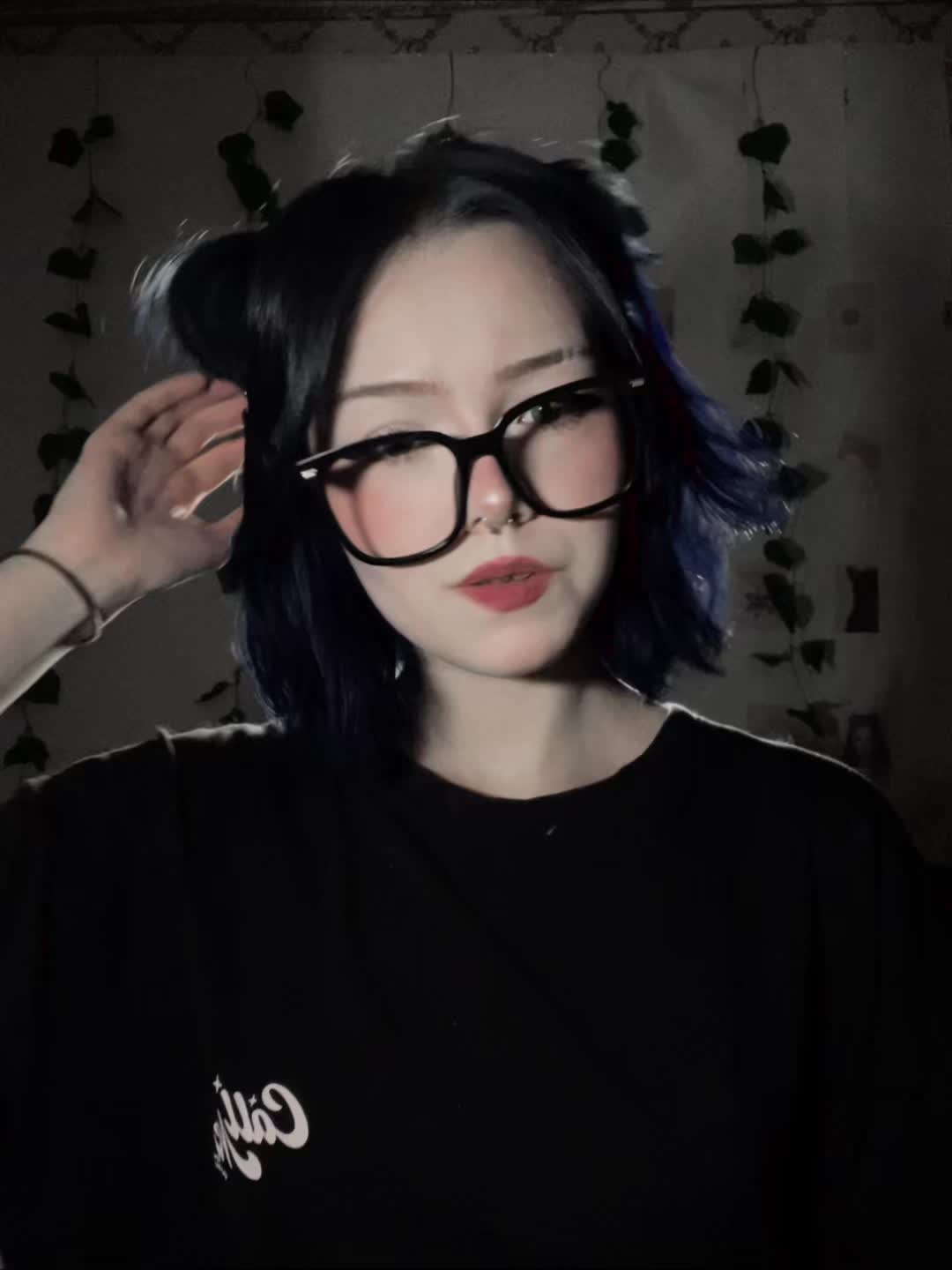 @・✧𝔦𝔪𝔞𝔰𝔩𝔲𝔱✧・