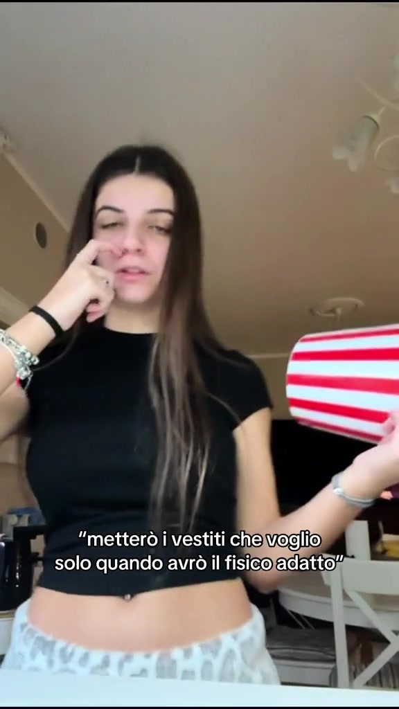 @💋