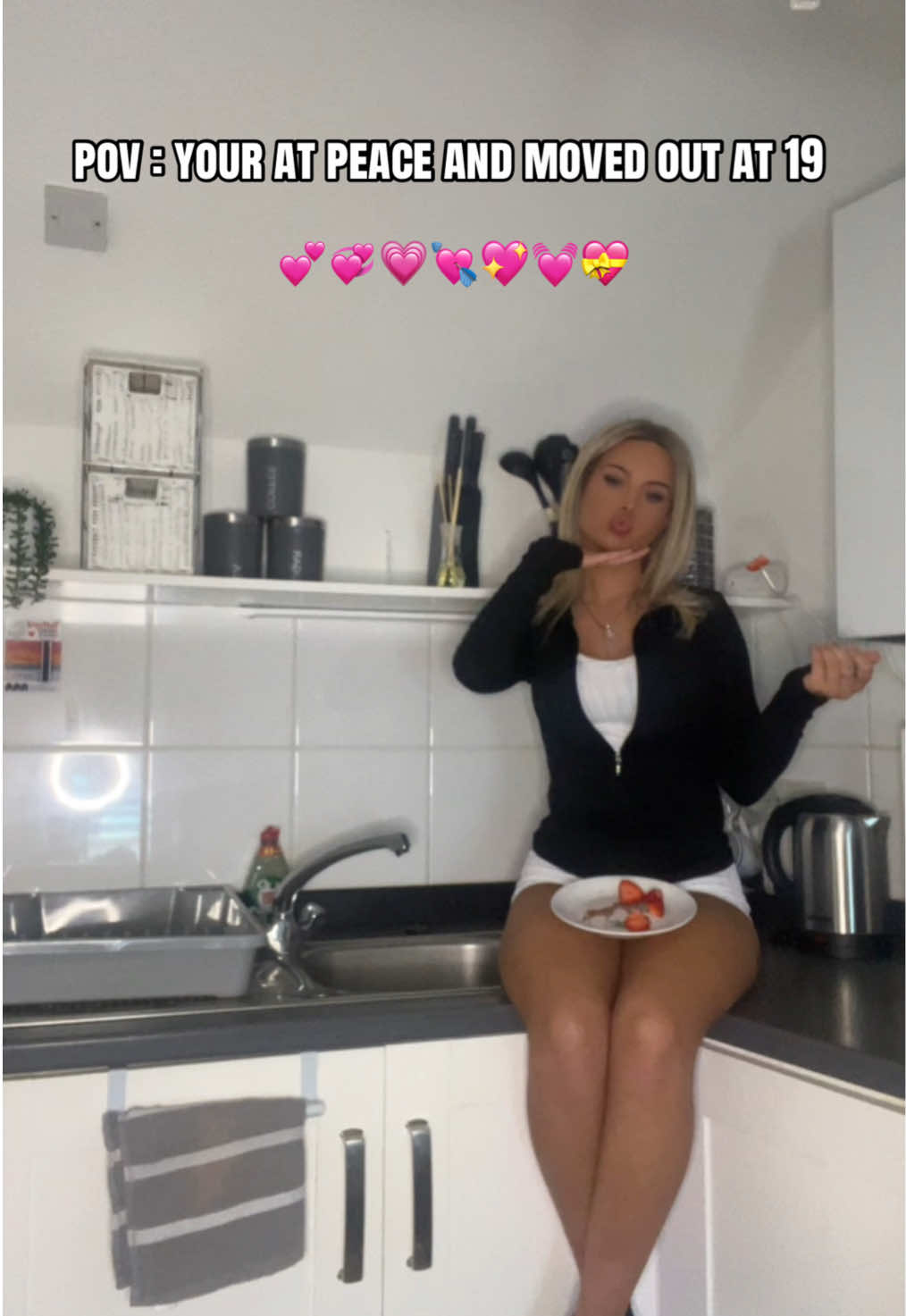 @𝐾𝑌𝐿𝐴&ensp;𝐿𝐸𝐼𝐺𝐻 ☁️