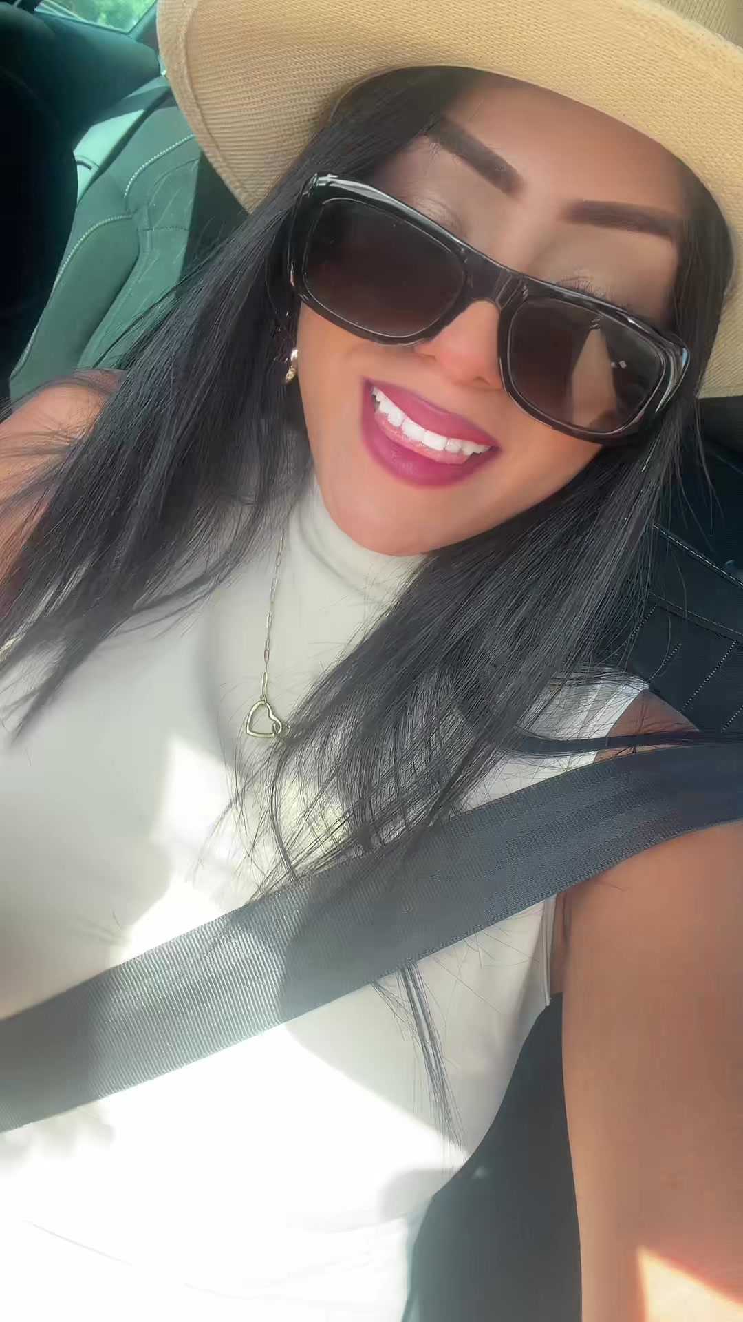 @GABRIELA CELESTE