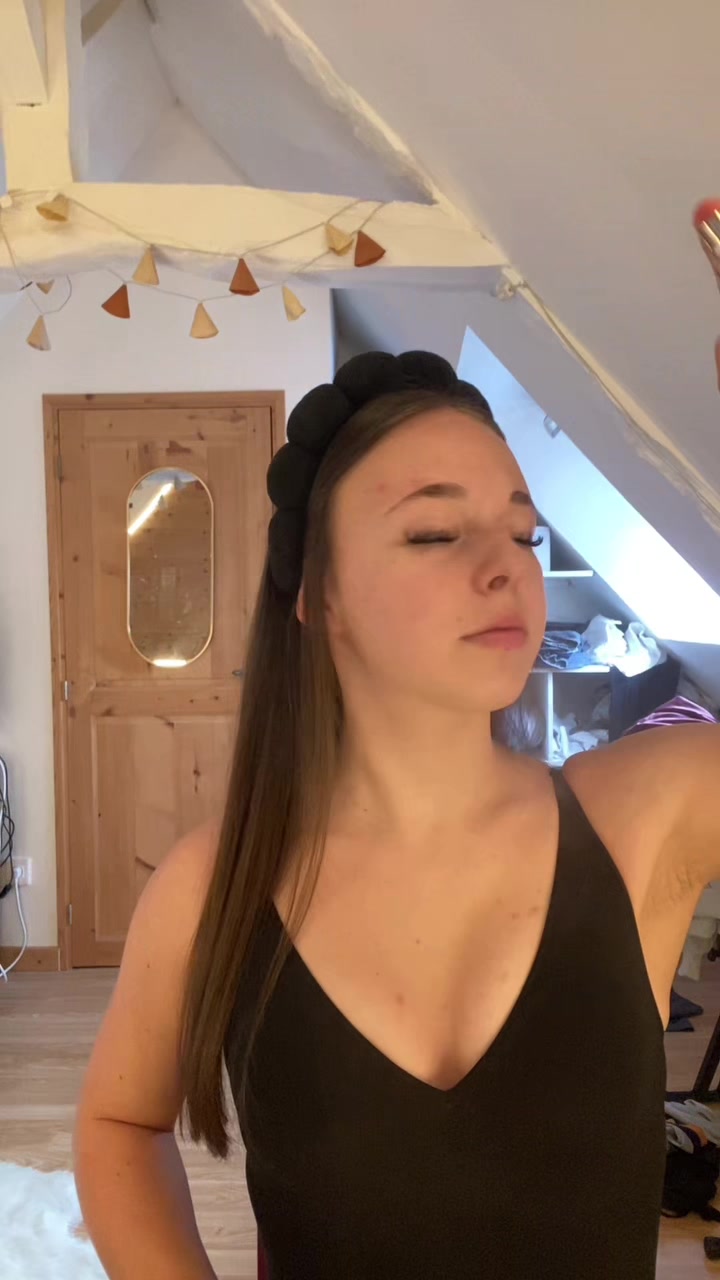 @𝐬𝐮𝐳𝐢𝐞