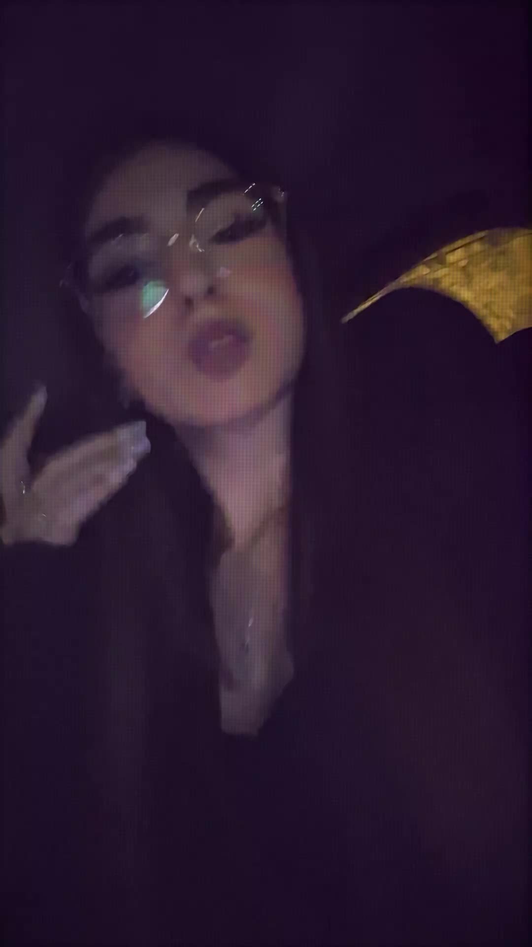 @𝑵𝑶𝑬𝑴𝑰👸🏽🌹