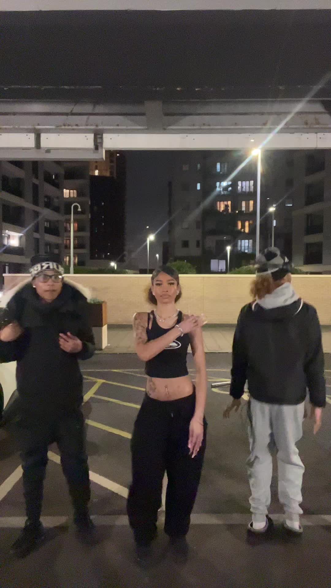 @𝓐𝓶𝓫𝓮𝓻
