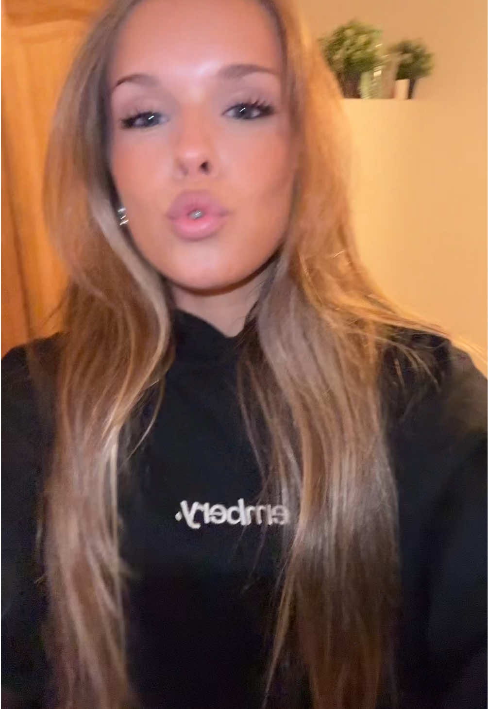 @aroa rodríguez 💋