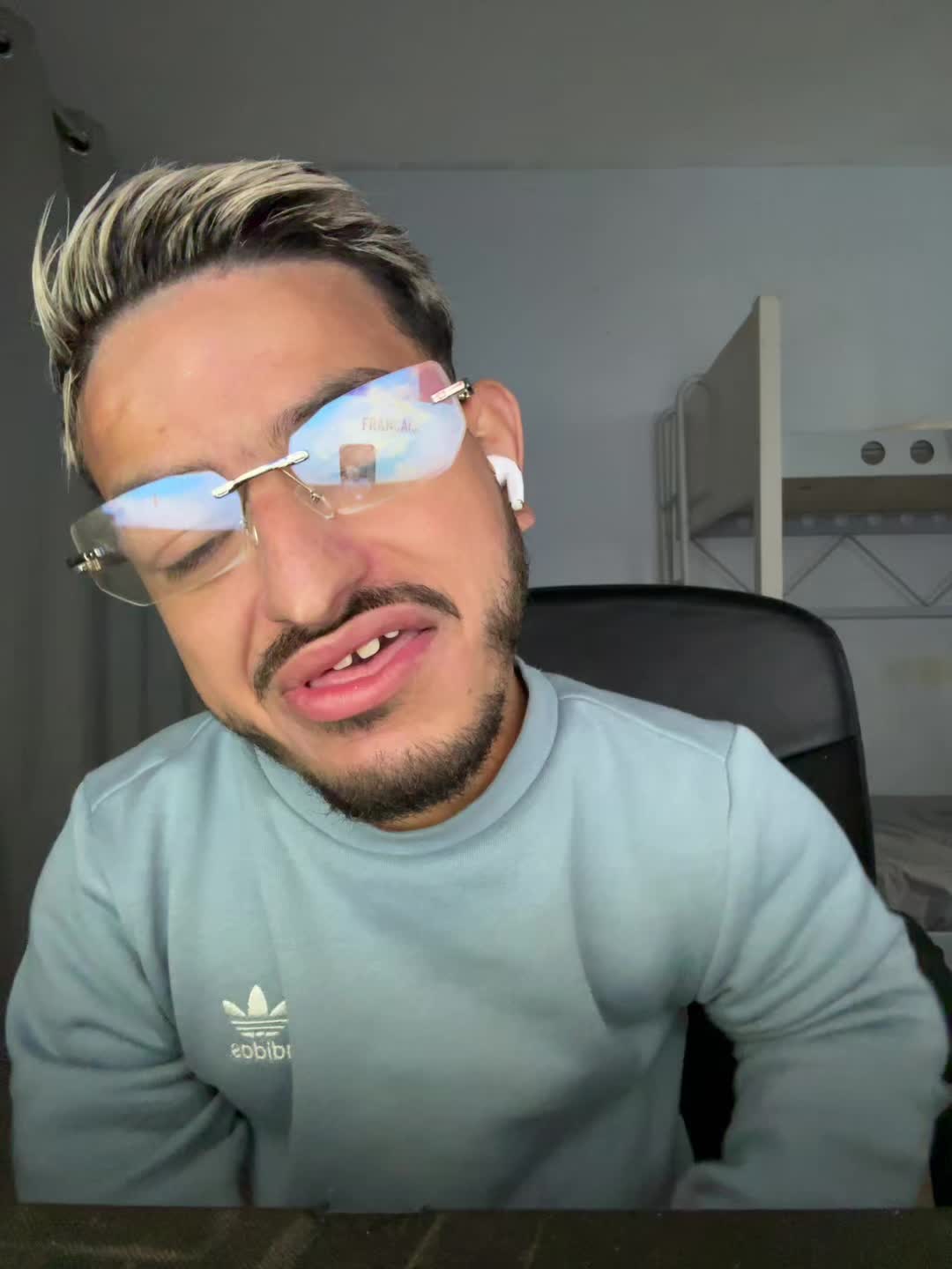 @Antoinetorres05