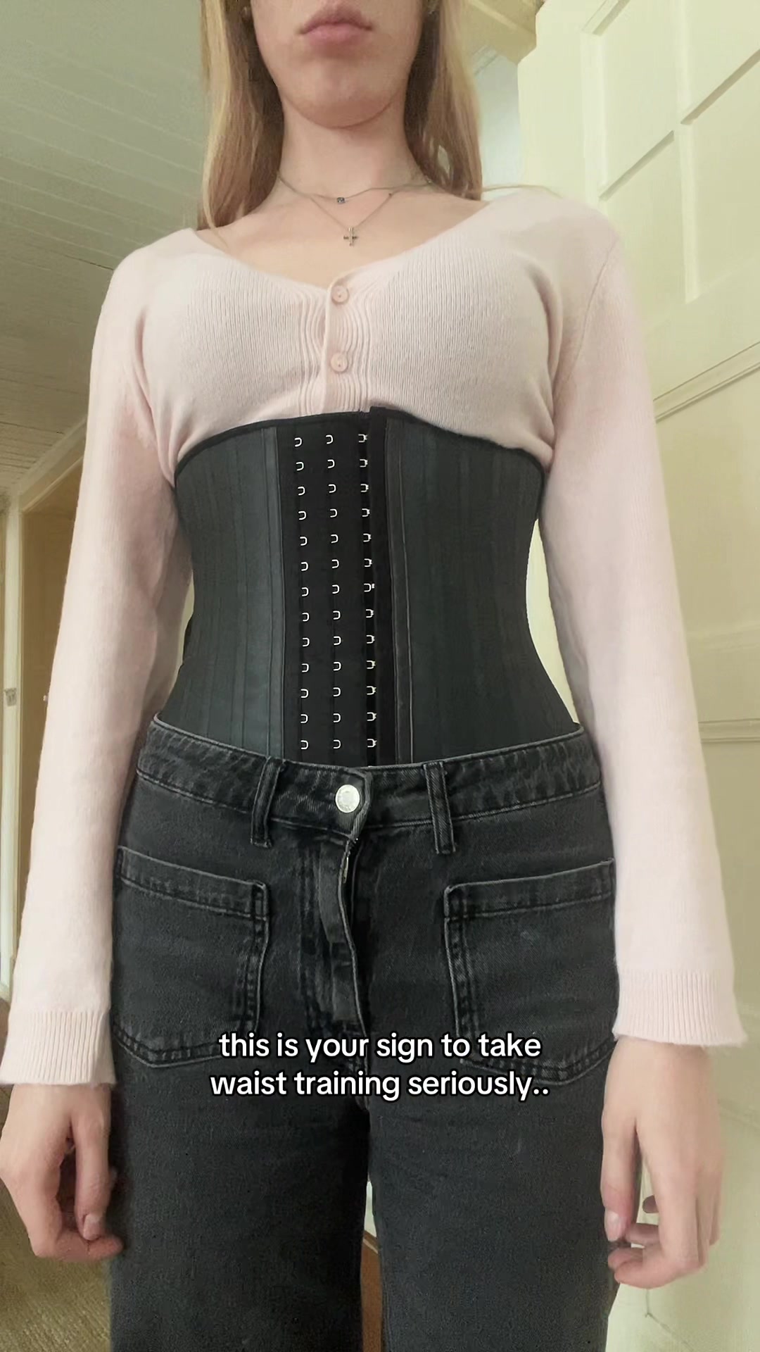 @hourglasstrainer
