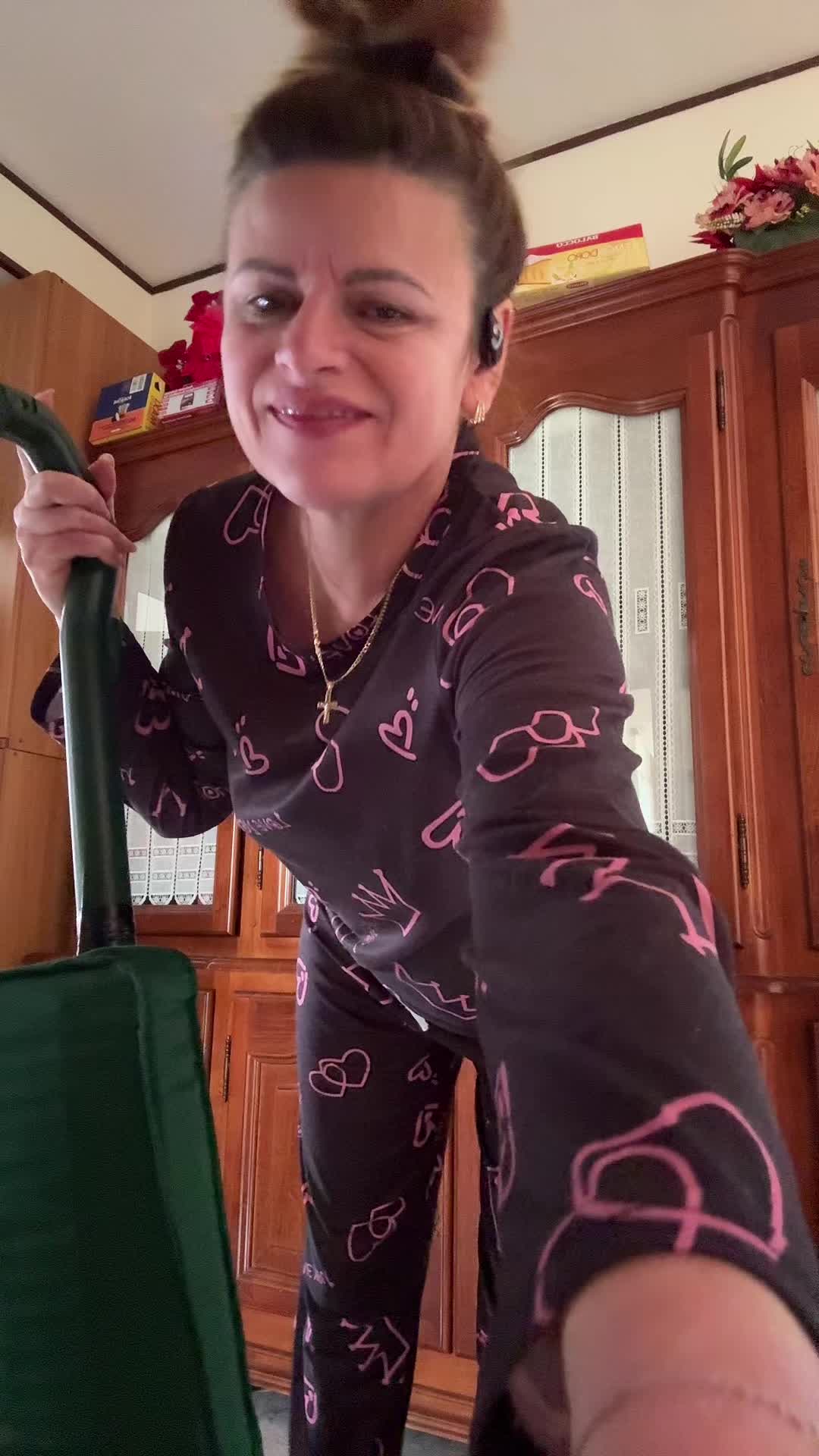 @Tina