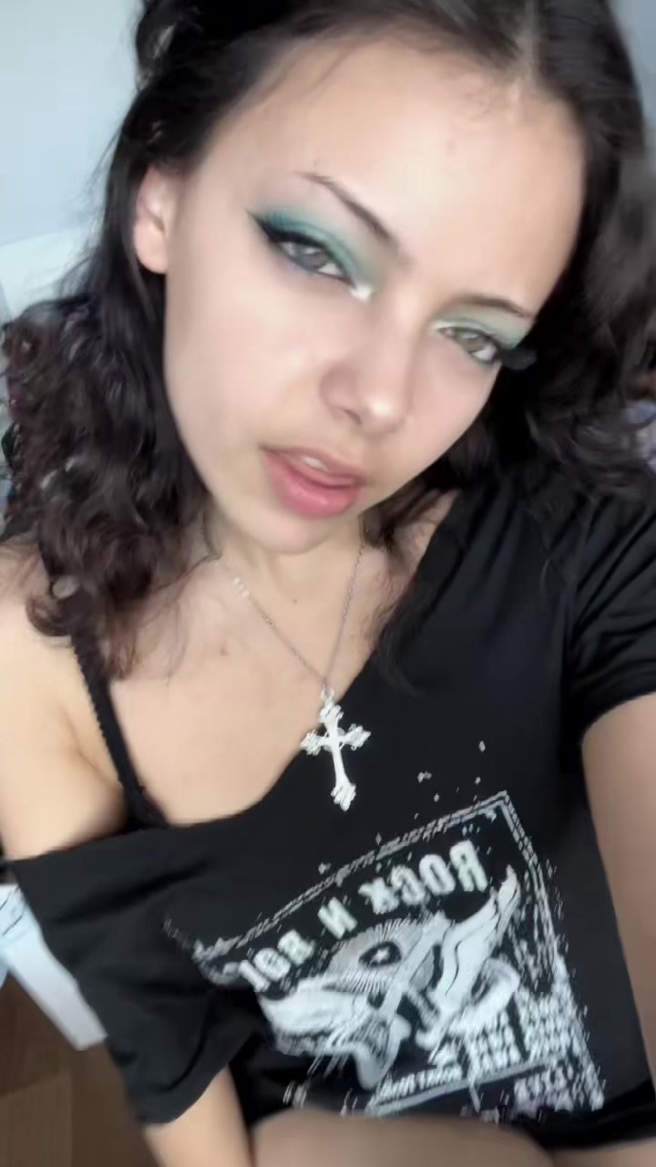 @anitaa