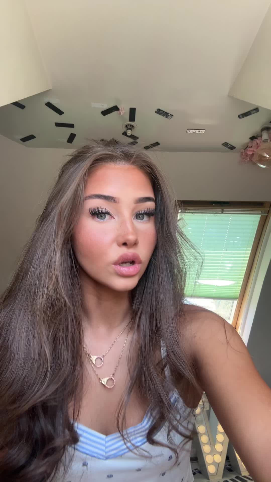 @w