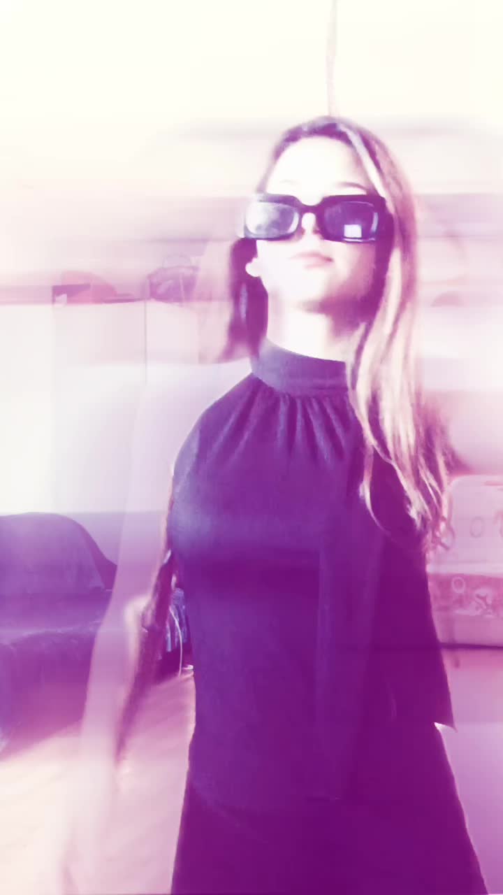 @¥$π√