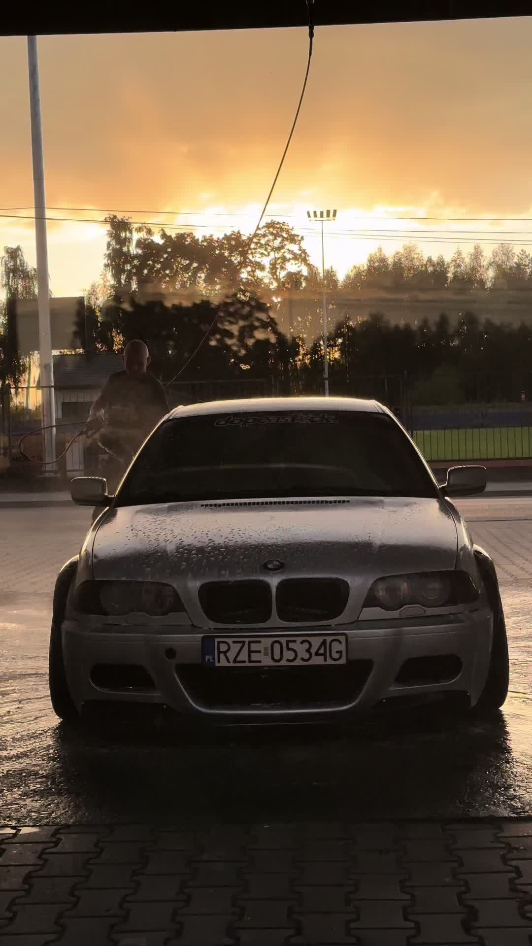@Mr_Guzior