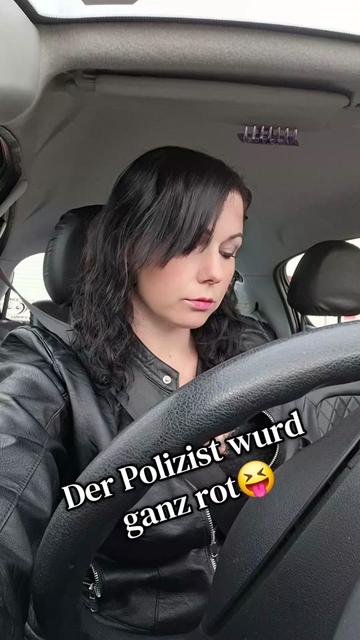 @Juliadarkfee