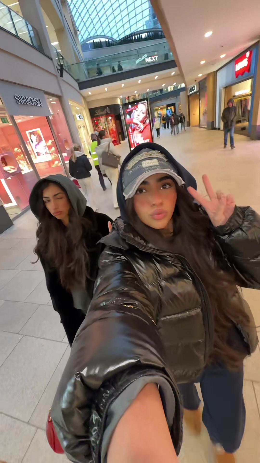 @yasmin