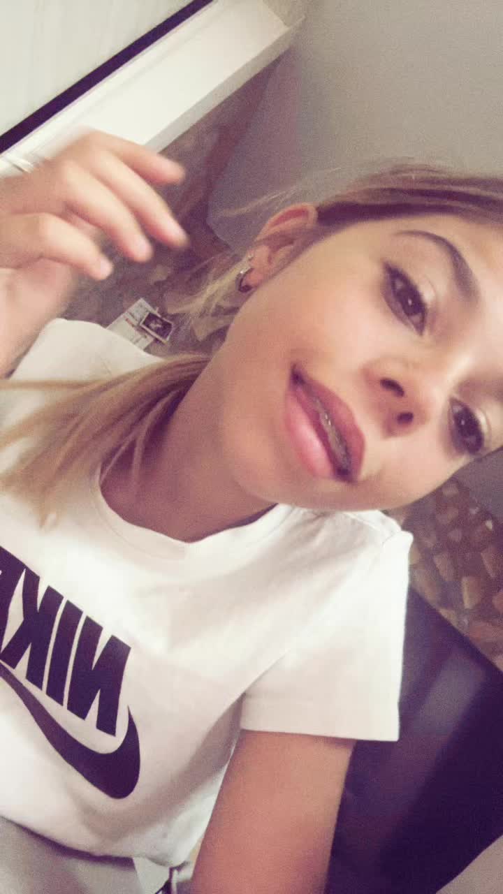 @✨Mia ✨