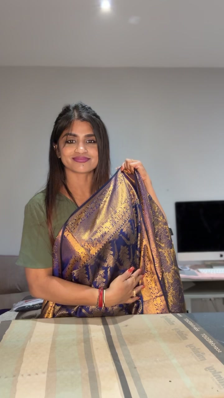 @Arishaa Sarees