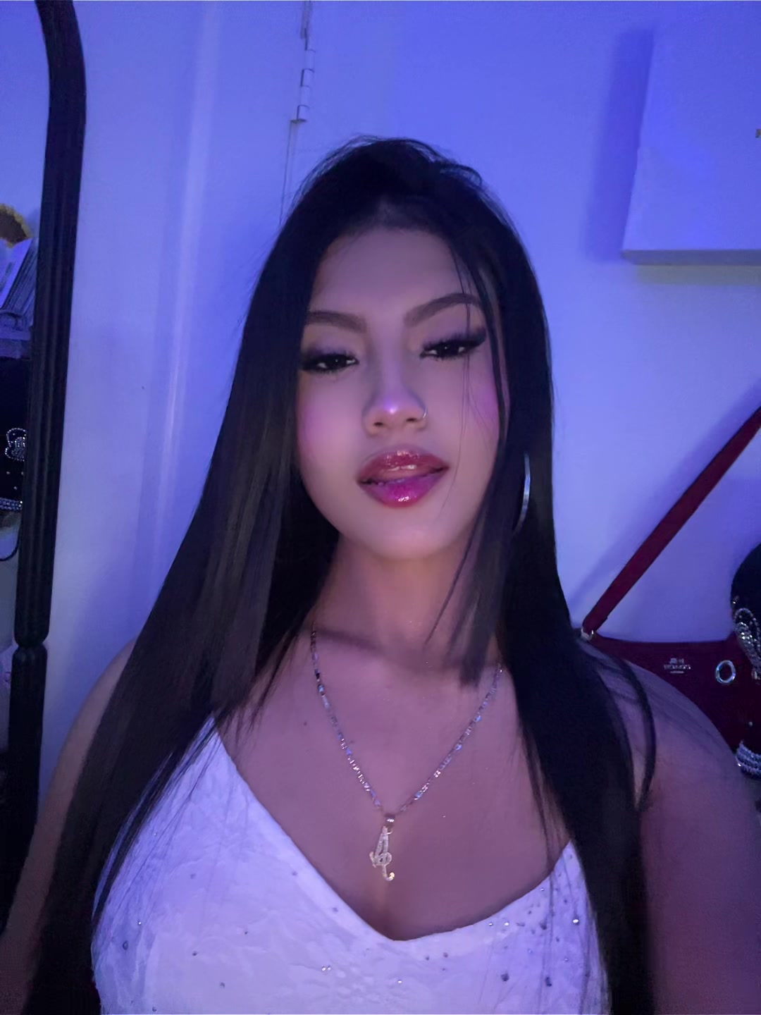 @ojitoss03👻