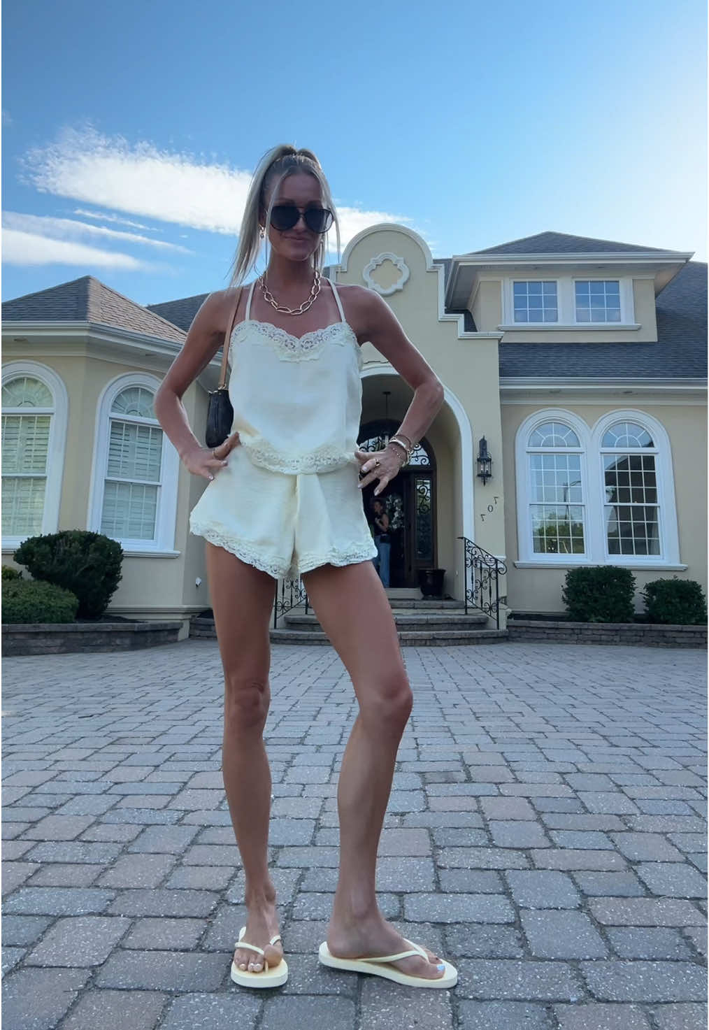 @jjustineharvey