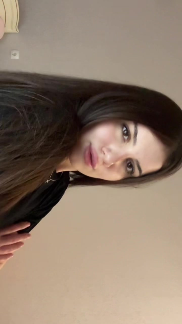 @𝔃