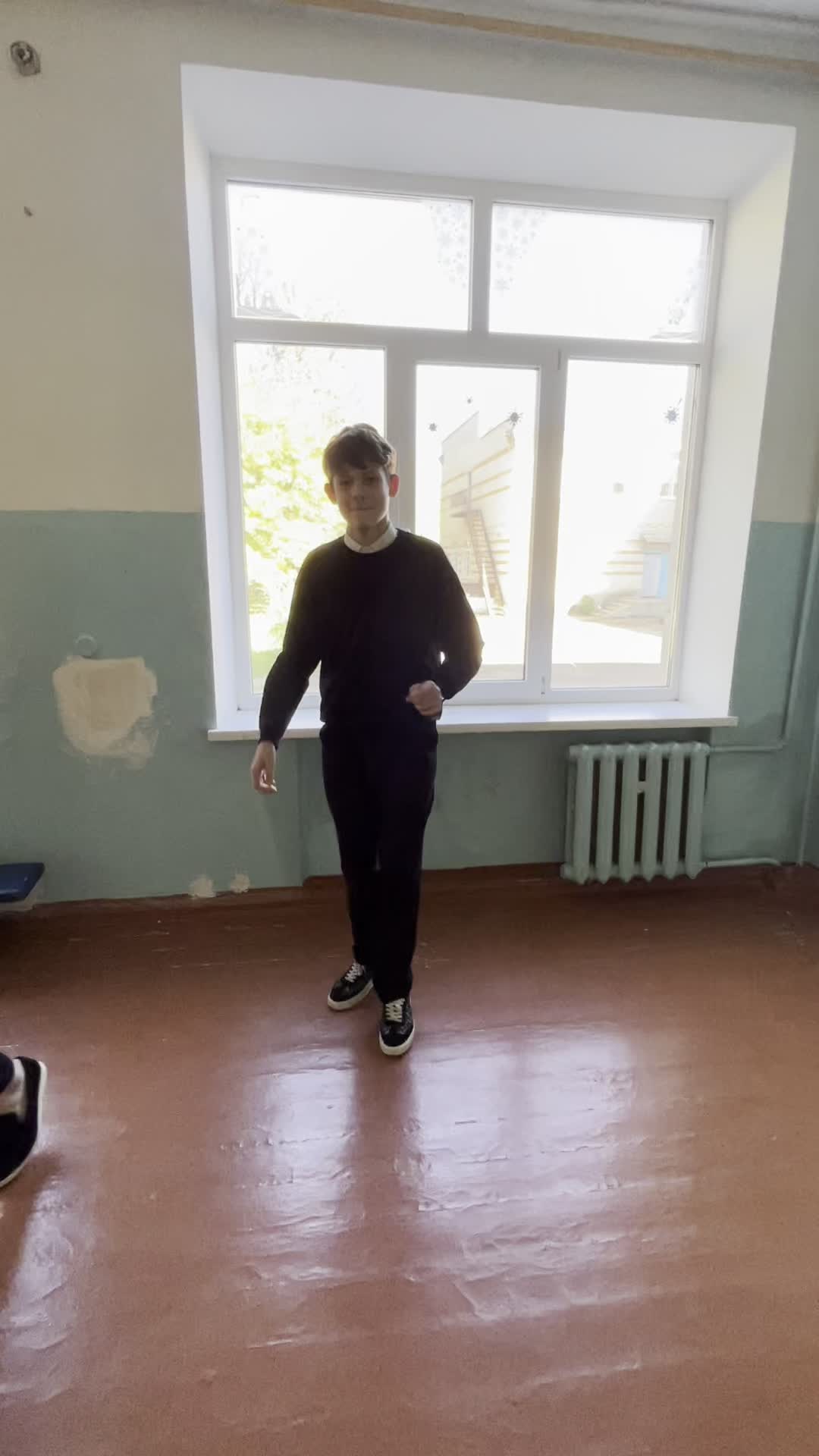 @Sssgg