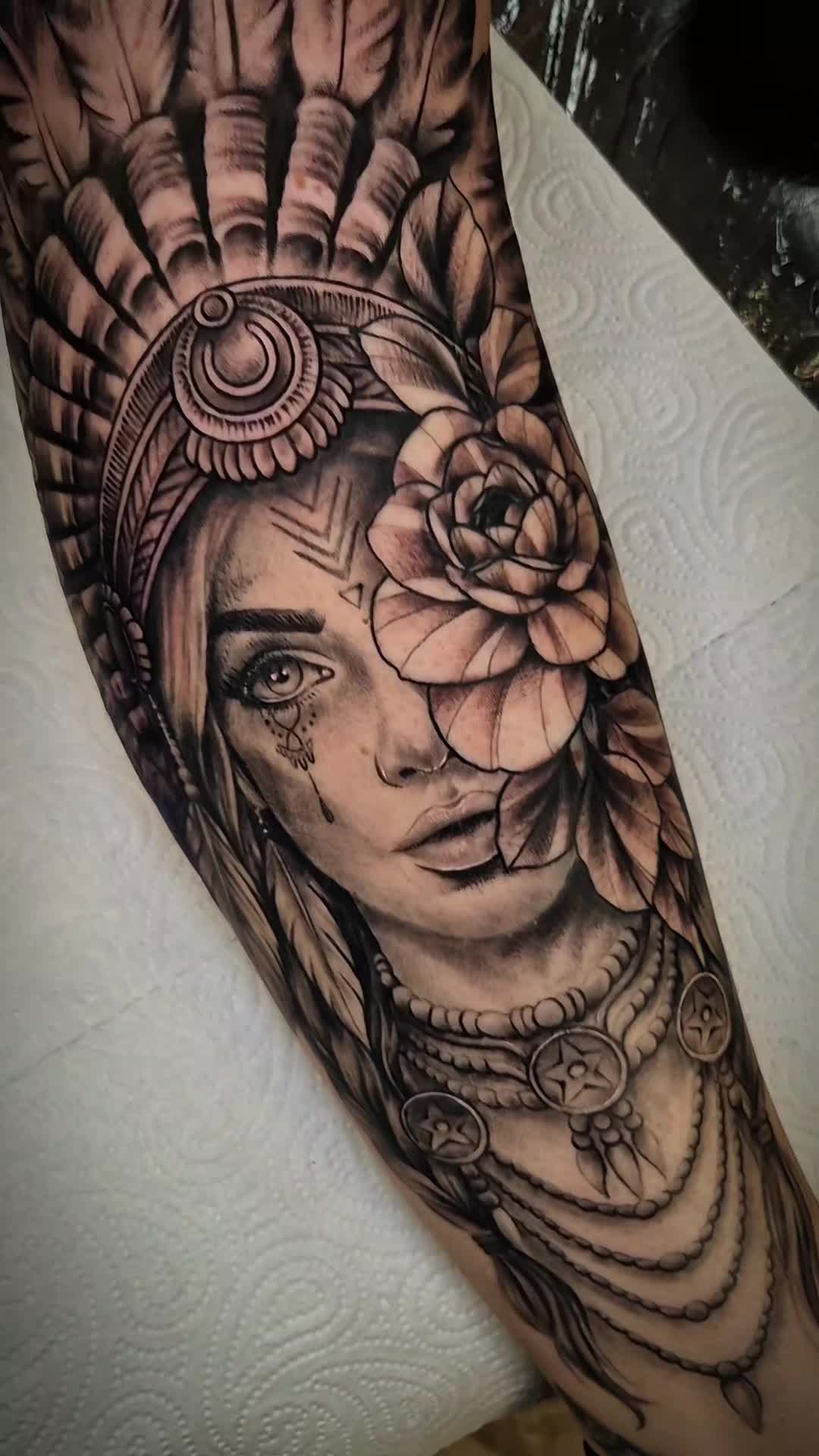 @Lozyoungtattoo