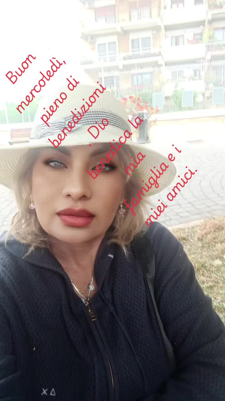 @Dora C