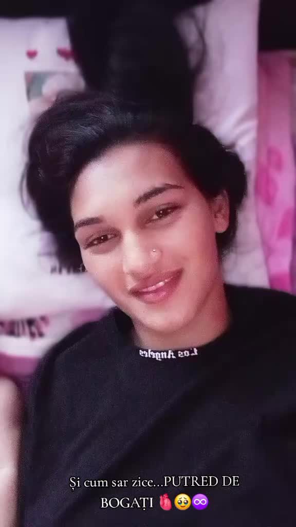 @🌺 įøąňą 🌺