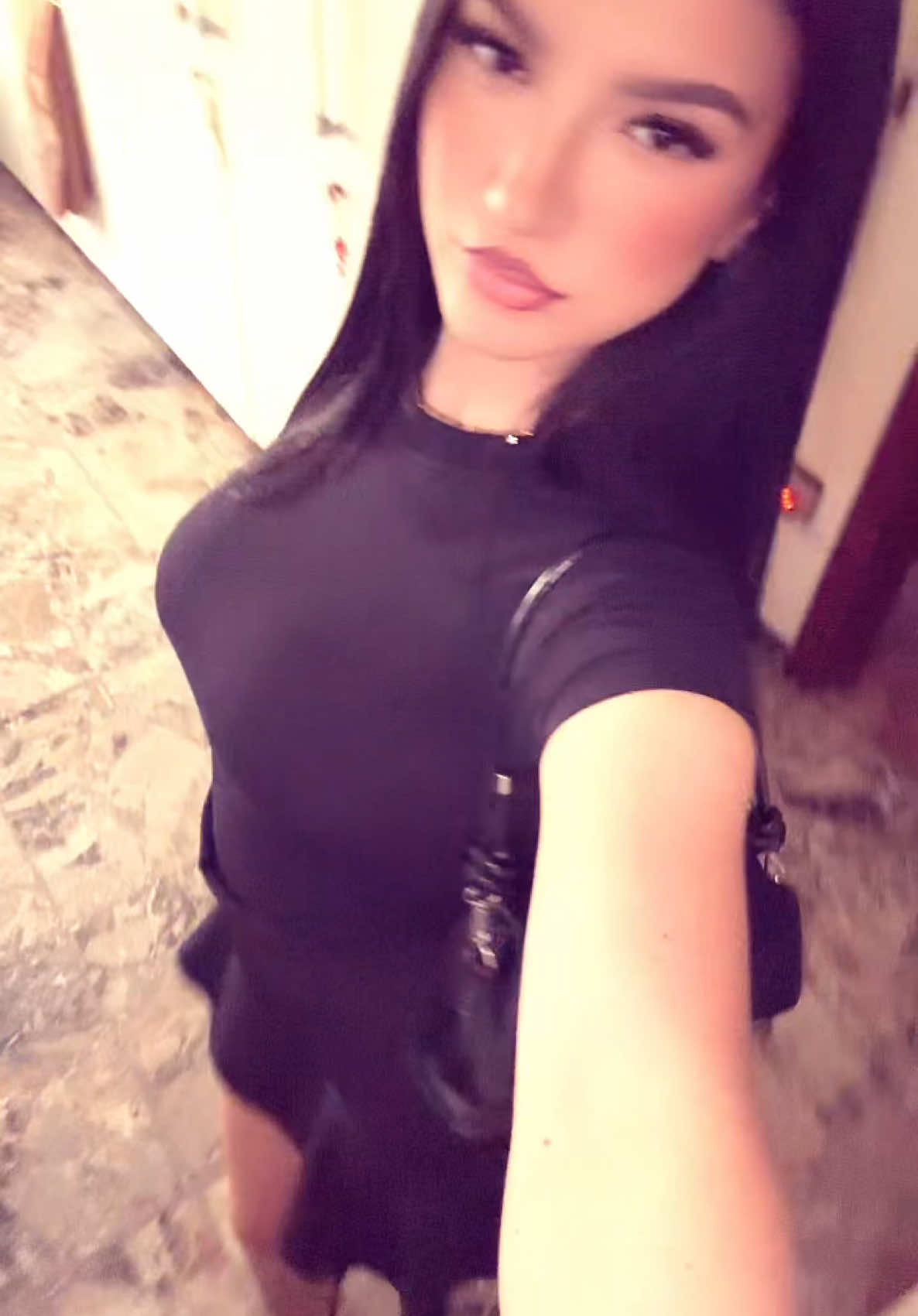 @flaviadoor