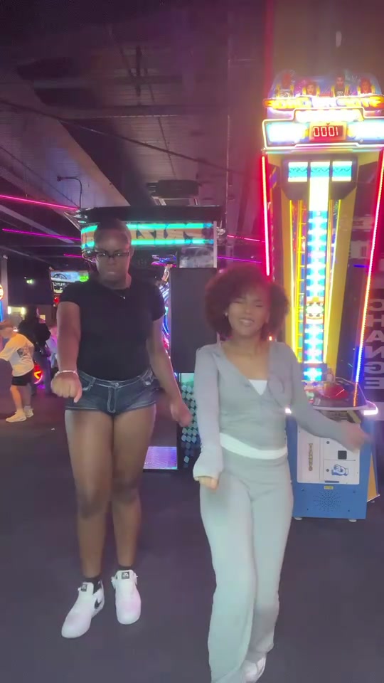 @𝓙𝓪𝓬𝓺𝓾𝓲🧞&zwj;♀️