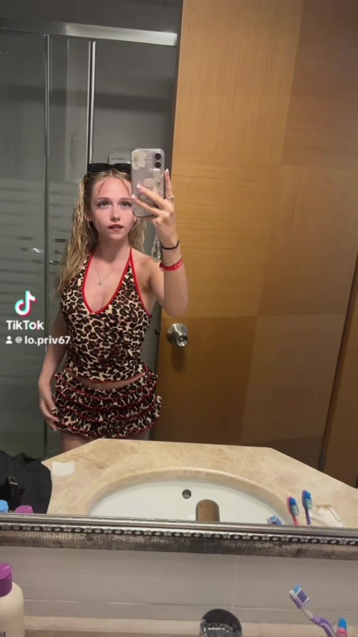 @lo