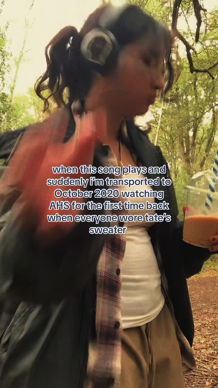 @sarahtonin 🧟♀️🥀