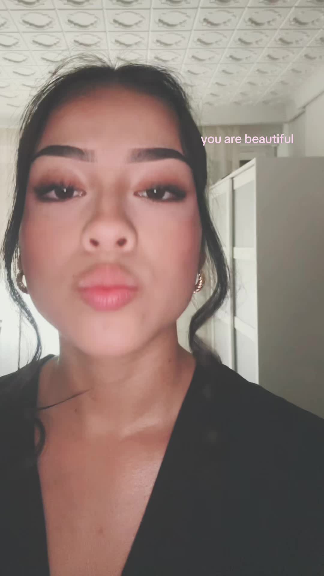 @𝙯𝙖𝙧𝙞𝙨