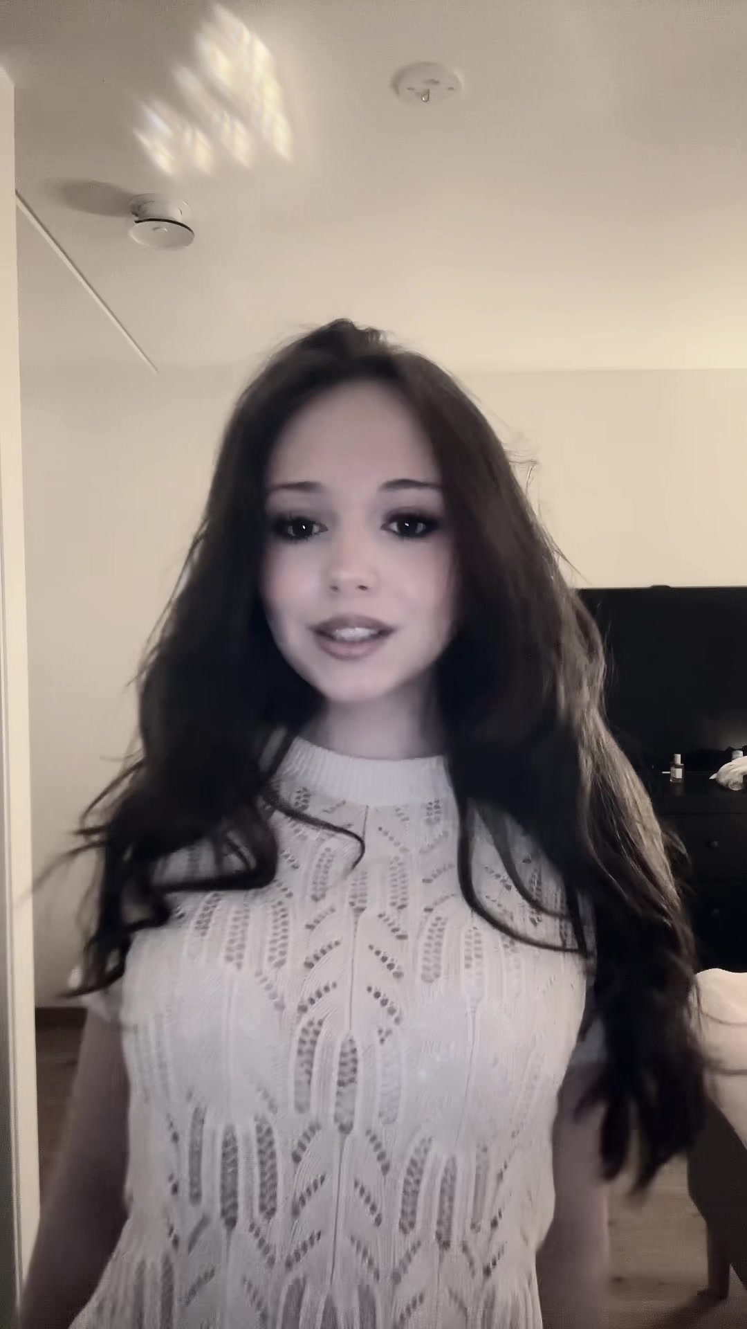 @Lo