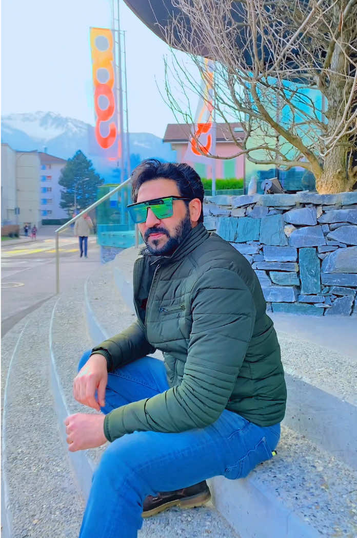 @Faiq Dar🇨🇭