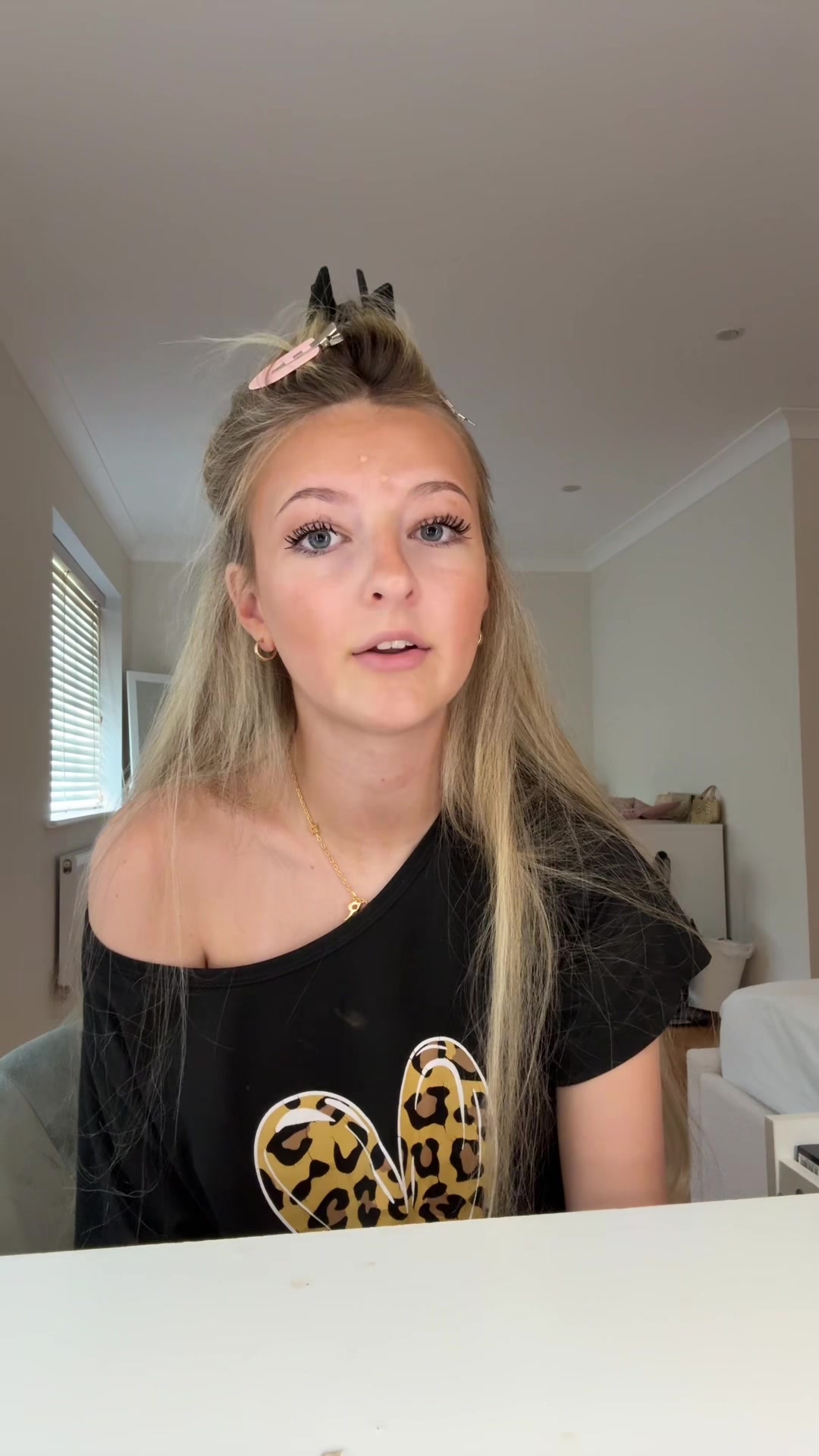 @𝐞𝐥𝐥𝐚 𝐣𝐚𝐝𝐞