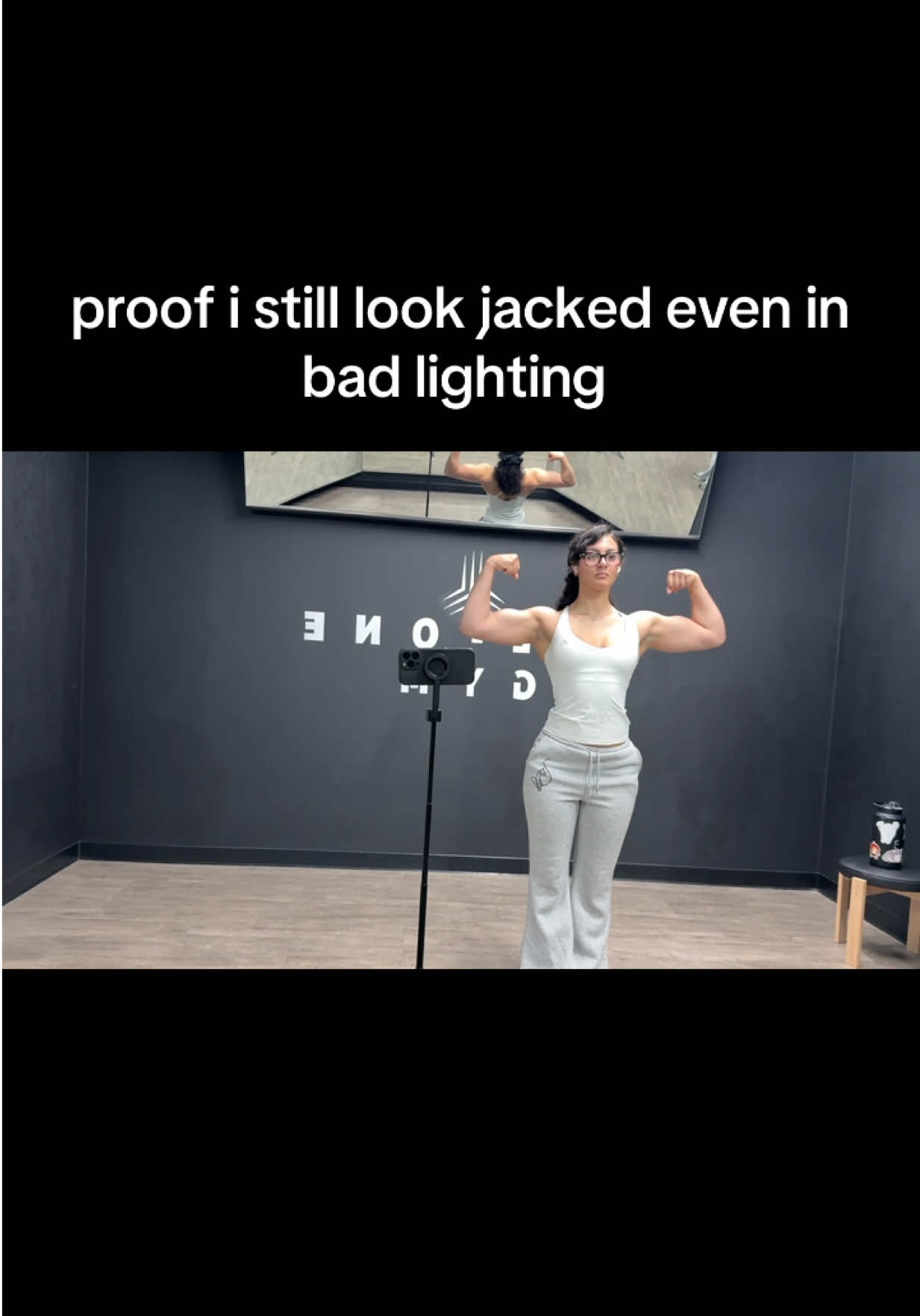 @Cachèt